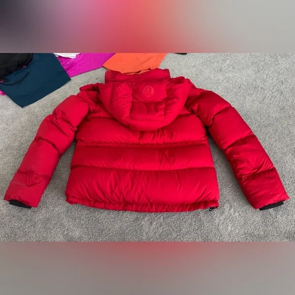 Lululemon Wunder Puff Jacket - Picture 2 of 7